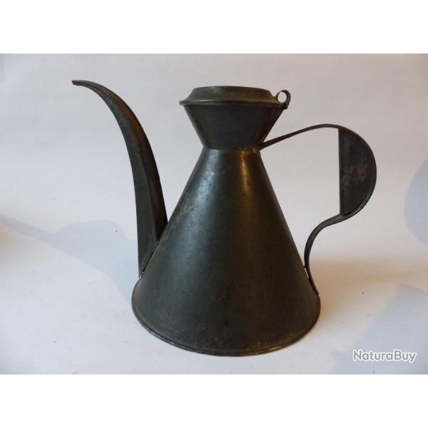 Verseuse pour huile m�canique science et technique