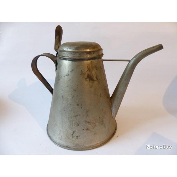 Verseuse mesure pour huile m�canique science et technique