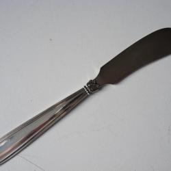 Couteaux a beurre argent Design Su&egrave;de Art de la table