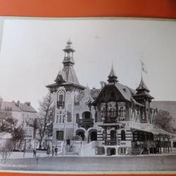 Photo Village Suisse Pavillon des Hôtels 1896