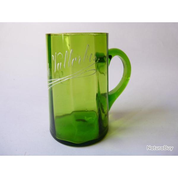 Verre souvenir �maill�  souvenir de Vallorbes