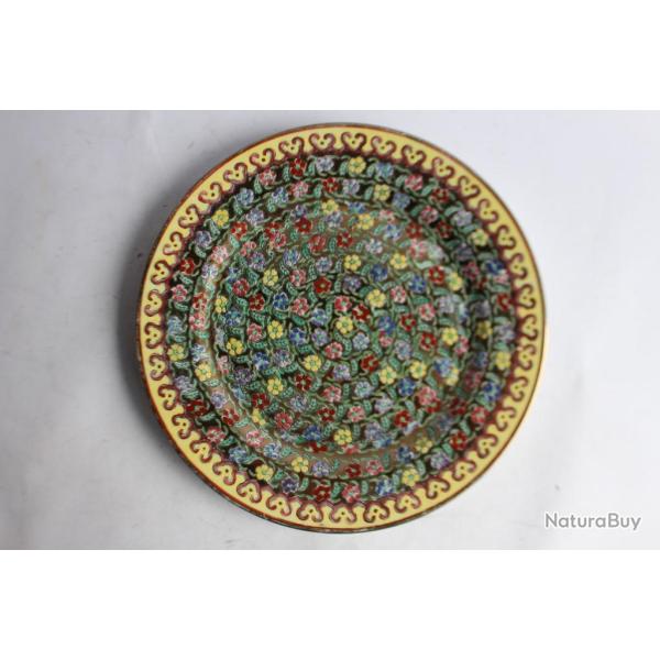 Assiette porcelaine �maill�e Fleurs Chine