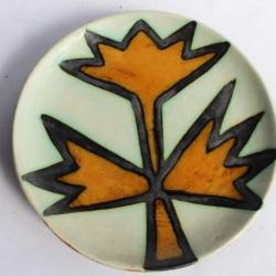 Assiette terre vernissée Vallauris ?