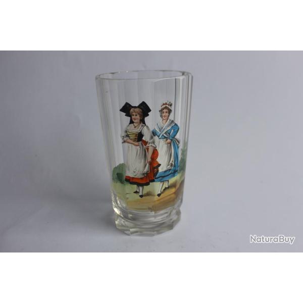 Verre �maill� costumes Alsace lorraine