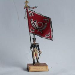 Soldat de plomb Porte drapeau Chasseurs &agrave; pied CBG Mignot