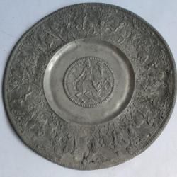 Assiette en &eacute;tain Ferdinand II Pat&egrave;ne de Nuremberg XVIIe si&egrave;cle
