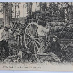 CPA Loir-et-Cher Sologne B&ucirc;cherons dans une vente