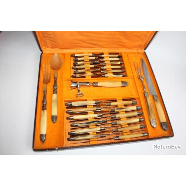 Service de 29 couverts B. C�te Lyon