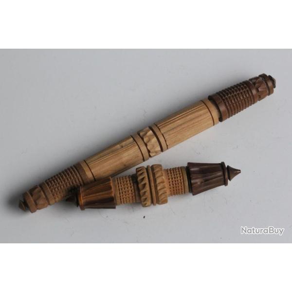 �tuis � aiguilles bois sculpt� Art populaire couture