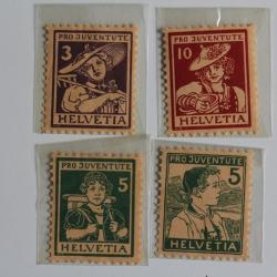 Timbres Suisse série Helvétie avec Cervin Costume 1915-1916