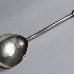 Cuillère d'apôtre ou de profane argent Suisse XVIIe siècle