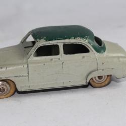 DINKY TOYS Voiture miniature 24U Simca 9 Aronde Jouet