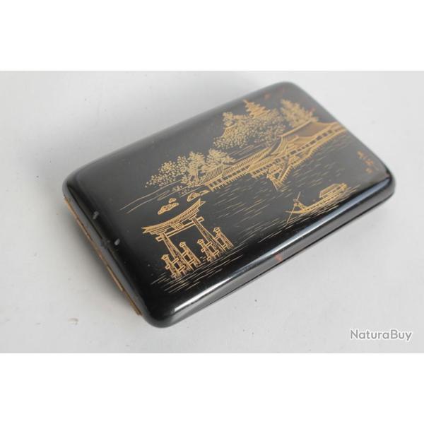 Ancien �tui � cigarettes Japon