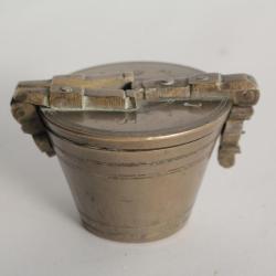 Pile de poids à godets