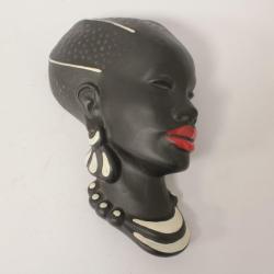 Masque mural c&eacute;ramique femme africaine Gmundner Keramik Autriche