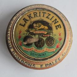 Bo&icirc;te bonbons t&ocirc;le lithographi&eacute;e Lakritzine Strassburg E Pal&eacute;e