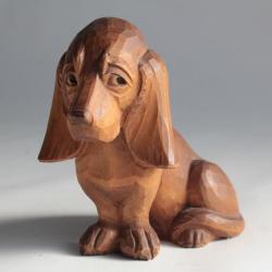 Chien basset bois sculpt&eacute; Art populaire Suisse Brienz