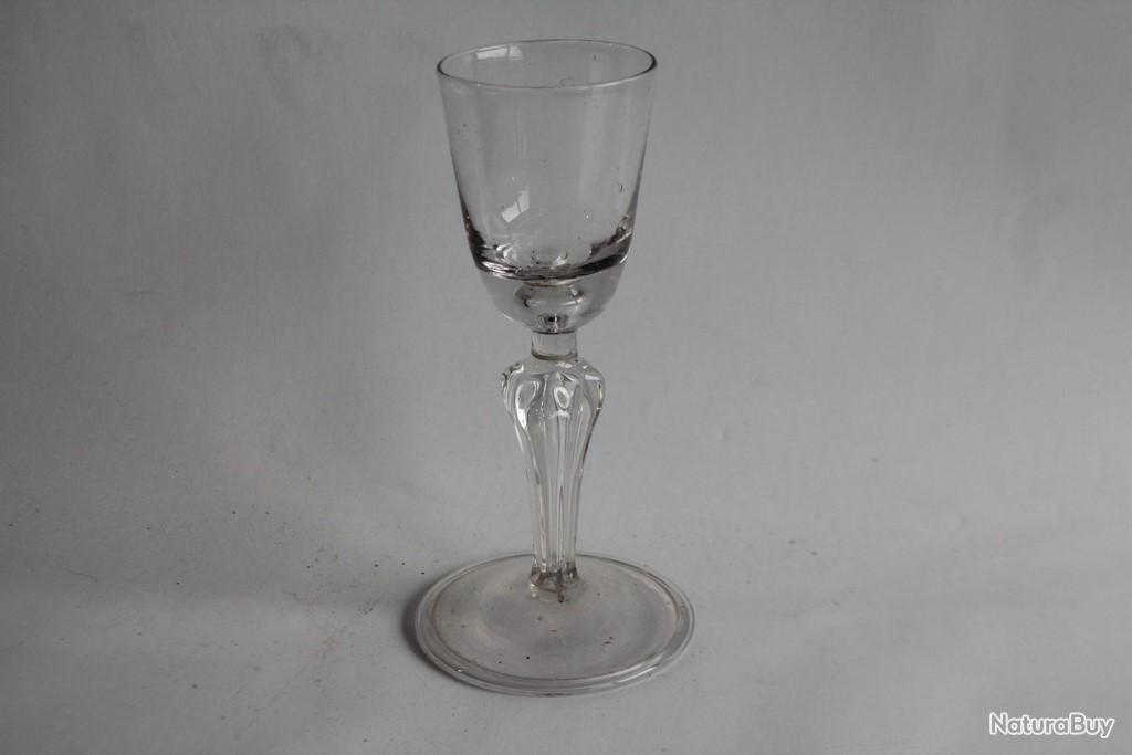 Ancien Verre à Pied V9 - XVIIIe - Verrerie Du Sud-Ouest
