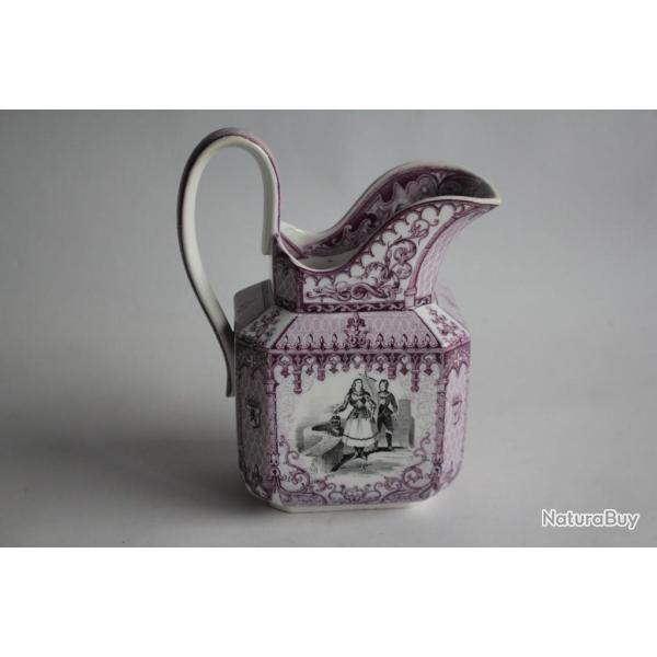 Ancien Pot � lait porcelaine Personnages illustres XIXe si�cle