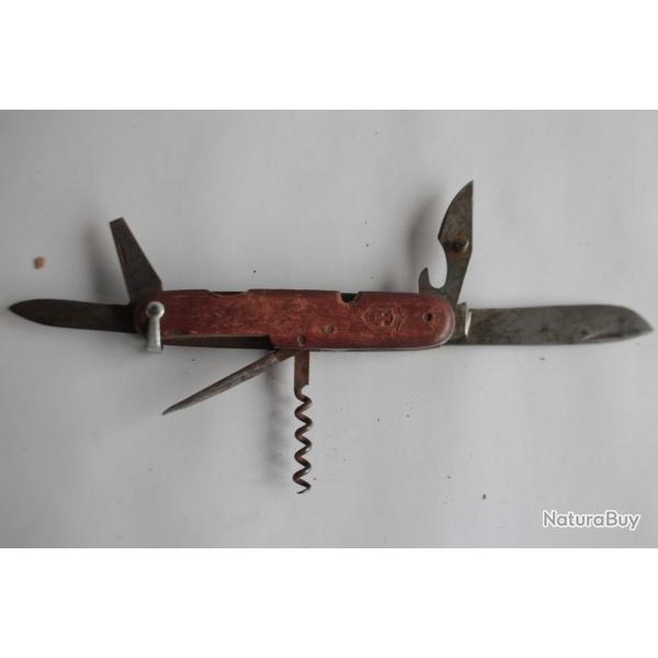 Ancien Couteau multifonctions Suisse ? Savoie ?