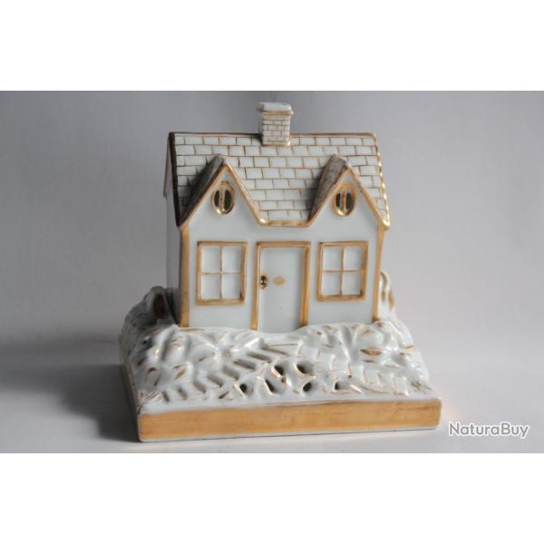 Br�le parfum Maison porcelaine Vieux Paris XIXe si�cle