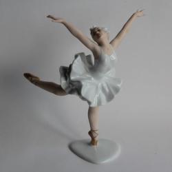 Danseuse ballerine porcelaine Wallendorf Allemagne