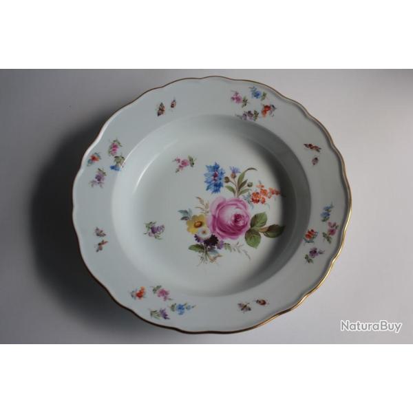 MEISSEN Assiette creuse porcelaine Fleurs Papillons XIXe si�cle