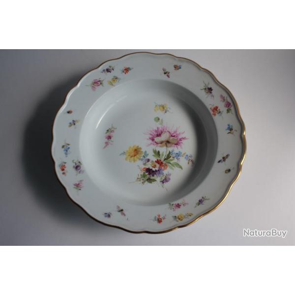 MEISSEN Assiette creuse porcelaine Fleurs Papillons XIXe si�cle