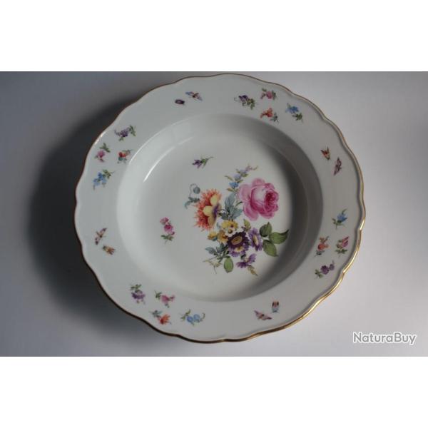 MEISSEN Assiette creuse porcelaine Fleurs Papillons XIXe si�cle