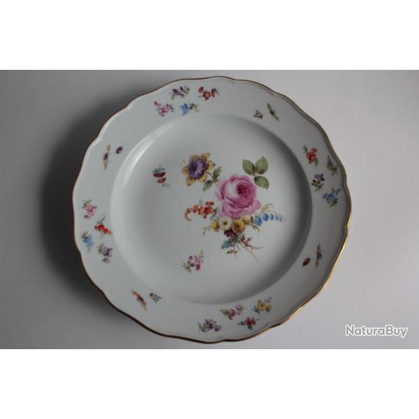 MEISSEN Assiette porcelaine Fleurs Papillons XIXe si�cle