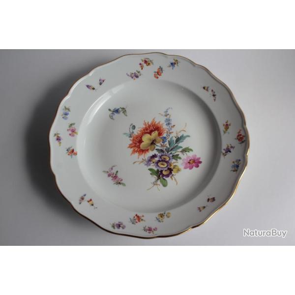 MEISSEN Assiette porcelaine Fleurs Papillons XIXe si�cle