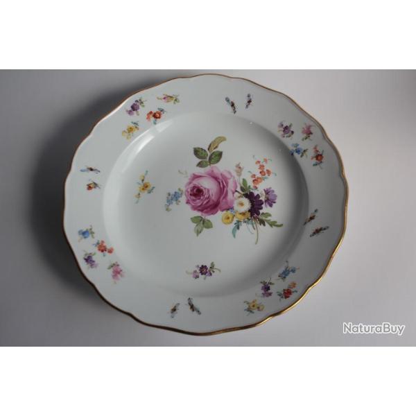 MEISSEN Assiette porcelaine Fleurs Papillons XIXe si�cle