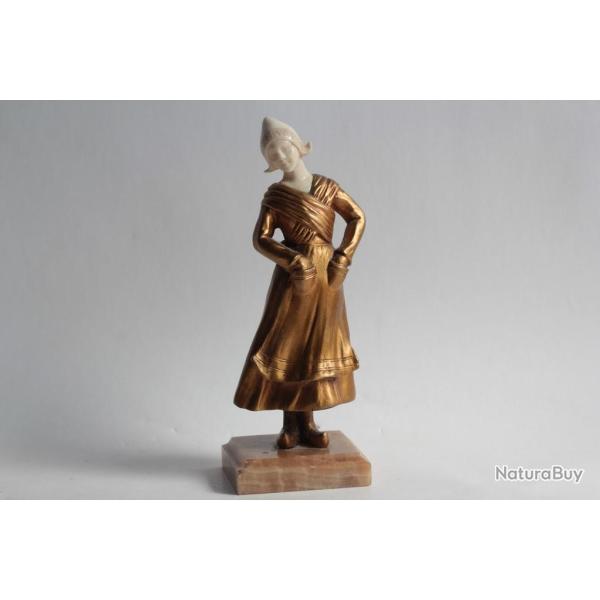 Bronze Solange BERTRAND Jeune Hollandaise