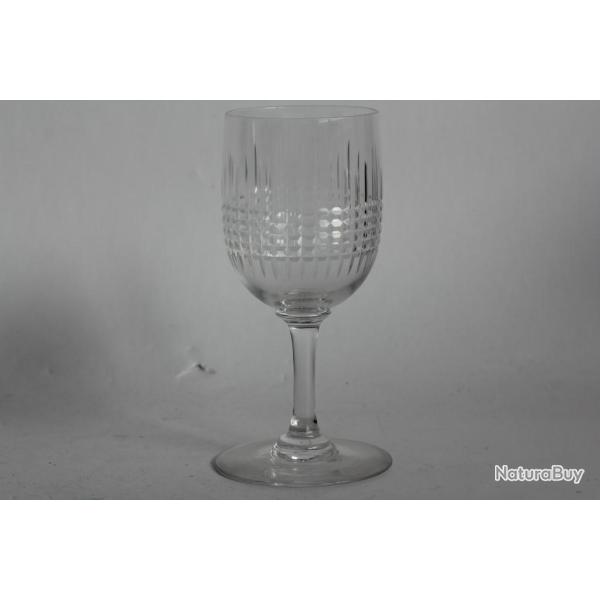 BACCARAT Verre � pied cristal Nancy 12,5 cm