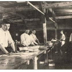 CPA GUERRE 1914-18 N&deg;7 Camp d'Erfurt La lessive des prisonniers