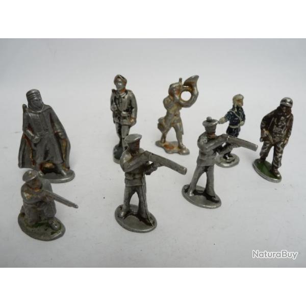 Soldat ALUDO Militaire Guerre Jouet Militaria (x8)