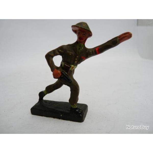 Soldat DURSO A l'attaque Militaire Jouet Militaria