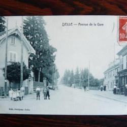 CPA 90 TERRITOIRE DE BELFORT DELLE Avenue de la Gare anim&eacute;