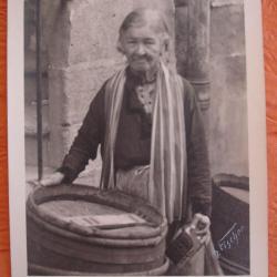 Lot de 7 CPA photographe S. Fischer- Estelle Nellier