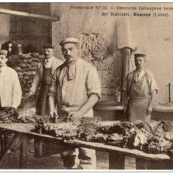 CPA 42 Loire Roanne prisonniers Guerre Frankreich n&deg;32