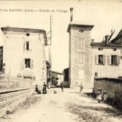 CPA 69 Rh&ocirc;ne Saint Alban du Rh&ocirc;ne petit village anim&eacute;