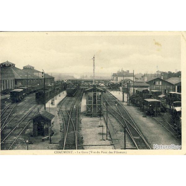 CPA 52 HAUTE MARNE CHAUMONT La Gare vue du Pont des Fl�neurs Train