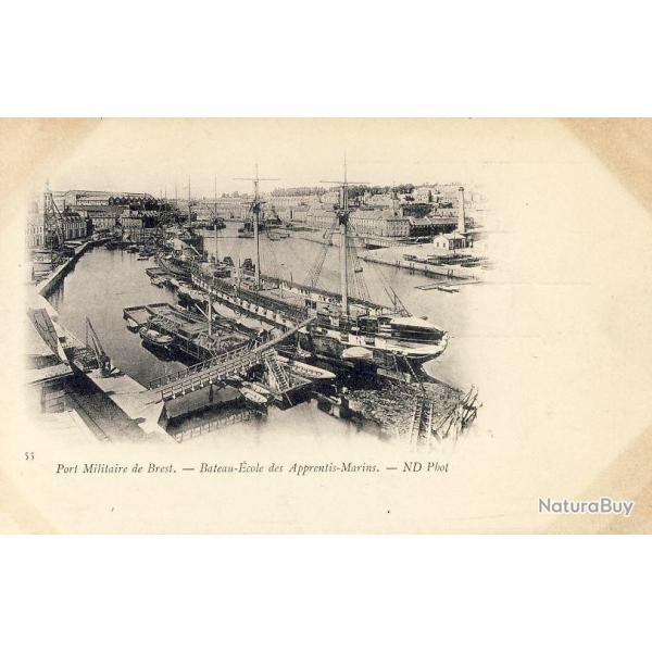 CPA 29 FINISTERE BREST Port Militaire Brest Bateau