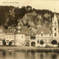 CPA Belgique Dinant H&ocirc;tel de ville et Poste