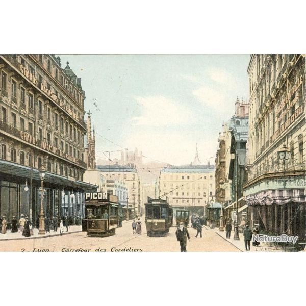 CPA 69 RHONE LYON Carrefour des Cordeliers Tramways