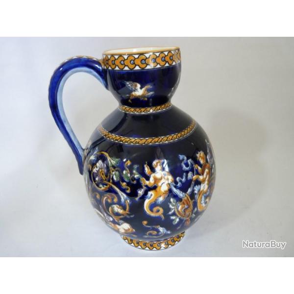 GIEN Pichet � eau Renaissance