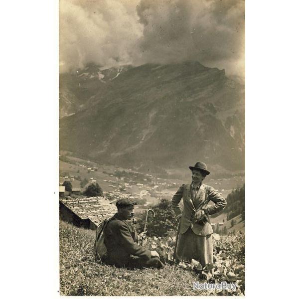 CPA Suisse VAUD Les Ormonts couples fumant la Pipe