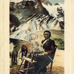 CPA 38 ISERE La Grave Dauphin&eacute; Fileuse de laine