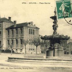 CPA 01 AIN Bourg en Bresse Place Carriat Fontaine