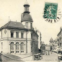CPA 01 AIN - BOURG - La Poste &Eacute;glise protestante